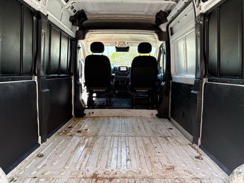Used 2023 RAM ProMaster 2500 FWD image 22