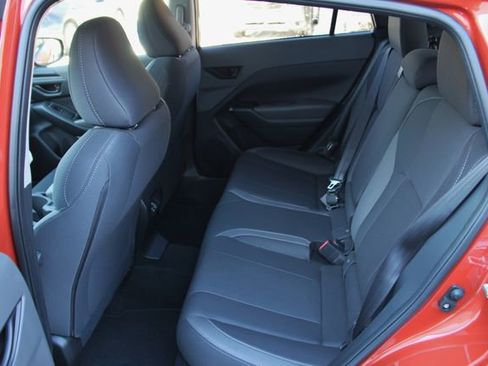 Used 2025 Subaru Crosstrek 2.0i Premium image 28