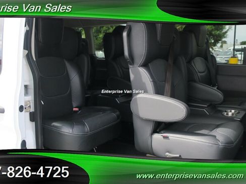Used 2023 Ford Transit 350 XLT RWD image 21