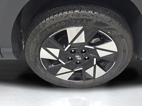 Certified 2024 Hyundai Kona SEL AWD/4WD image 42