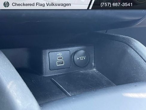 Used 2024 Ford Escape Active AWD/4WD image 43