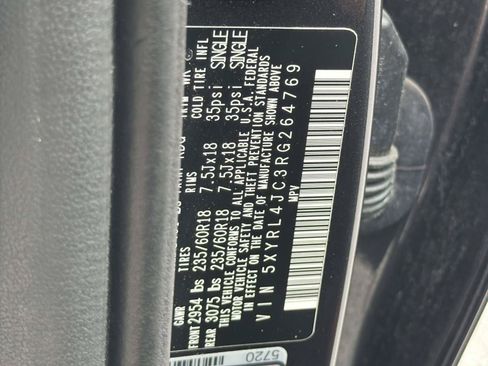 Used 2024 Kia Sorento S FWD image 25