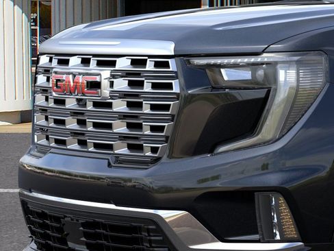 New 2026 GMC Acadia Denali w/ Super Cruise Package FWD image 13