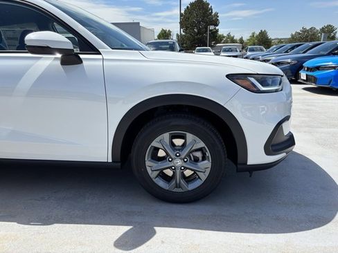 New 2026 Honda HR-V LX image 4
