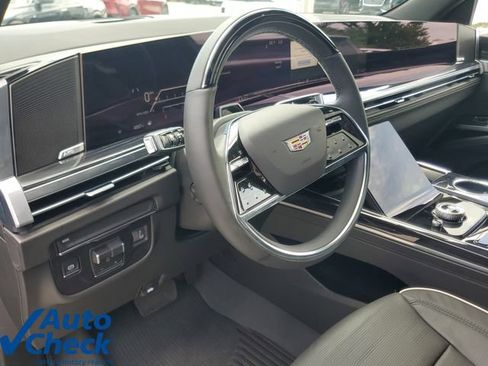 Certified 2026 Cadillac Escalade Sport w/ LPO, ONYX Package RWD image 23
