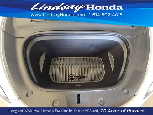 Used 2024 Tesla Model Y Performance AWD/4WD image 24