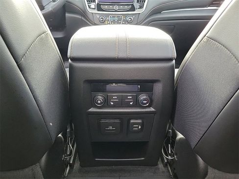 Used 2020 Chevrolet Traverse Premier w/ LPO, Floor Liner Package image 10