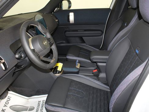 New 2025 MINI Cooper Countryman S image 5
