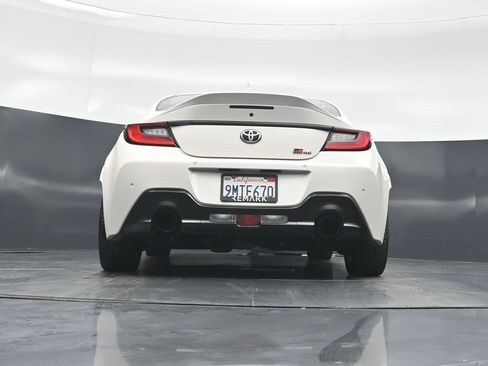 Used 2024 Toyota GR86 Premium RWD image 45