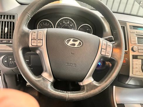 Used 2010 Hyundai Veracruz Limited FWD image 34