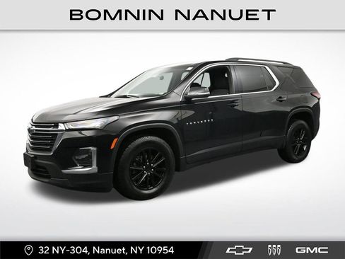 Used 2023 Chevrolet Traverse LT w/ LPO, Floor Liner Package AWD/4WD image 1