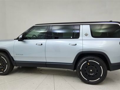Used 2025 Rivian R1S Adventure
