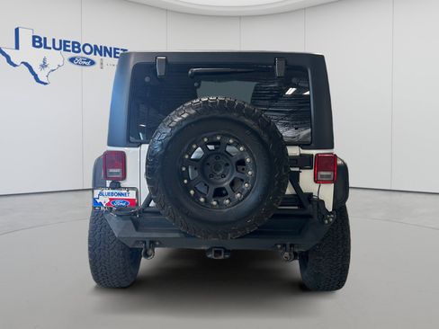 Used 2012 Jeep Wrangler Unlimited Sport AWD/4WD image 6