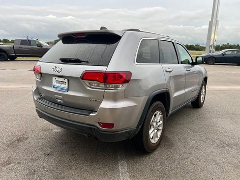 Used 2020 Jeep Grand Cherokee Laredo w/ Security & Convenience Group RWD image 4