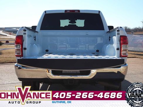 Used 2024 RAM 2500 Big Horn image 11