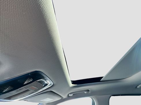 Used 2021 Genesis GV80 2.5T w/ Advanced Package 02 image 23