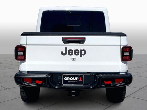 Used 2024 Jeep Gladiator Rubicon image 9