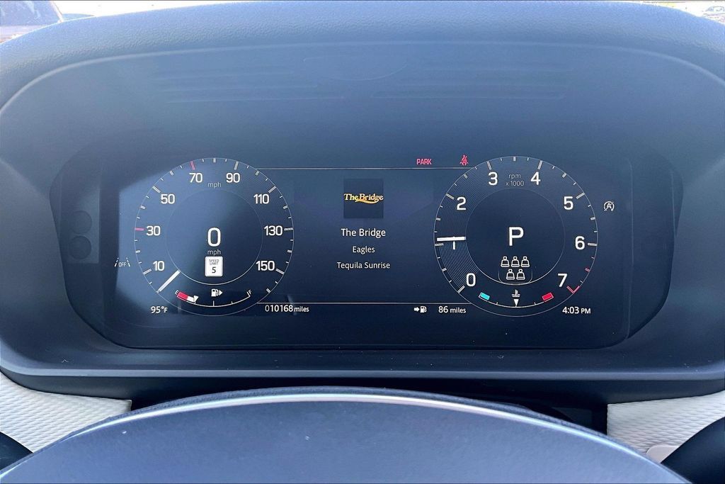 Certified 2026 Land Rover Discovery Limited Edition AWD/4WD image 21