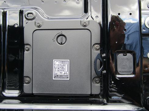 New 2025 Ford Maverick Lobo image 17