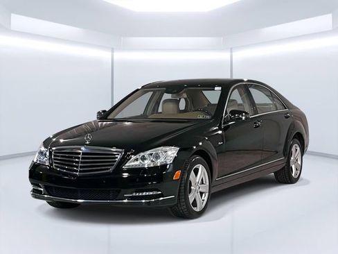 Used 2012 Mercedes-Benz S 550 4MATIC image 1