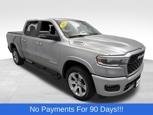 Used 2025 RAM 1500 Big Horn AWD/4WD image 1
