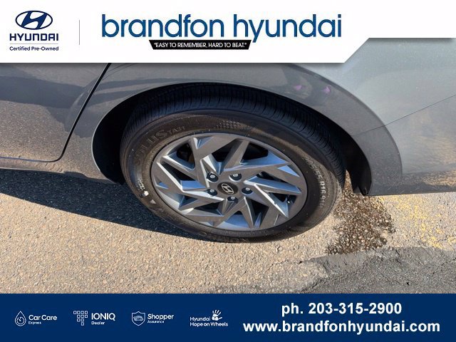Used 2026 Hyundai Elantra Hybrid FWD image 30