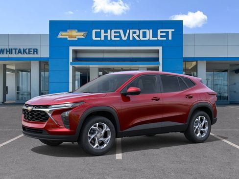 New 2026 Chevrolet Trax LS FWD image 2