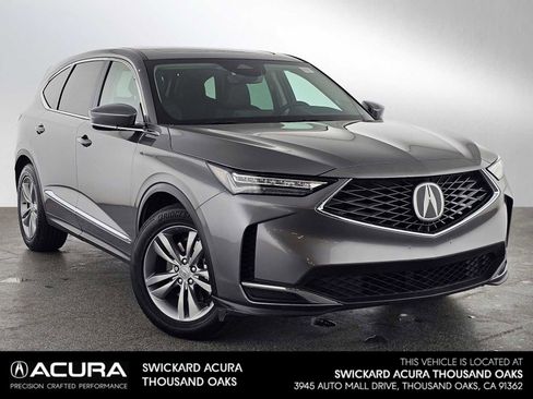 Used 2025 Acura MDX SH-AWD image 1