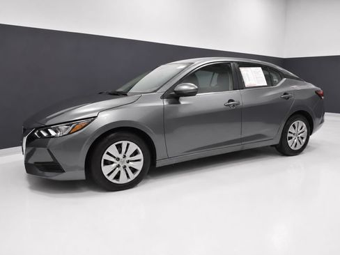 Certified 2023 Nissan Sentra S FWD image 2