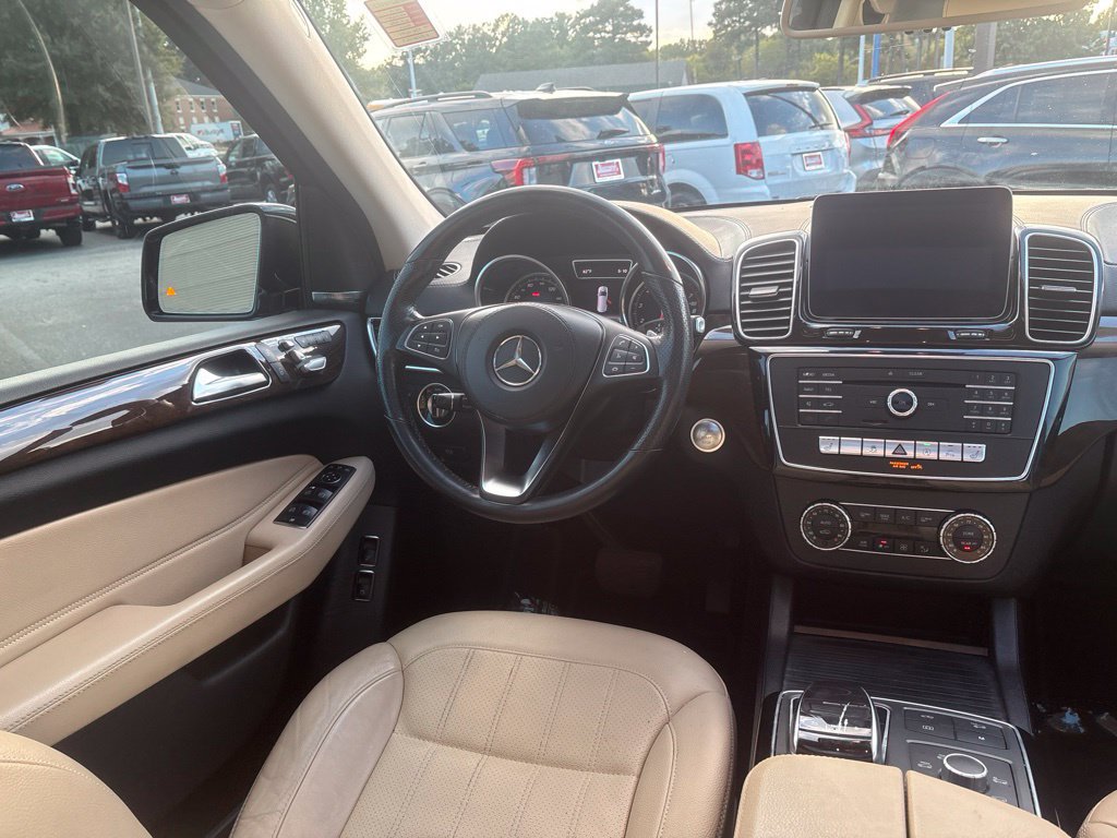 Used 2019 Mercedes-Benz GLS 450 4MATIC image 8