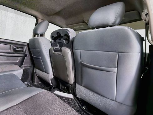 Used 2013 RAM 2500 Tradesman w/ Chrome Appearance Group AWD/4WD image 26