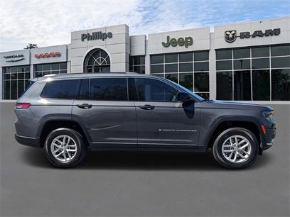 New 2025 Jeep Grand Cherokee L Laredo w/ Luxury Tech Group I
