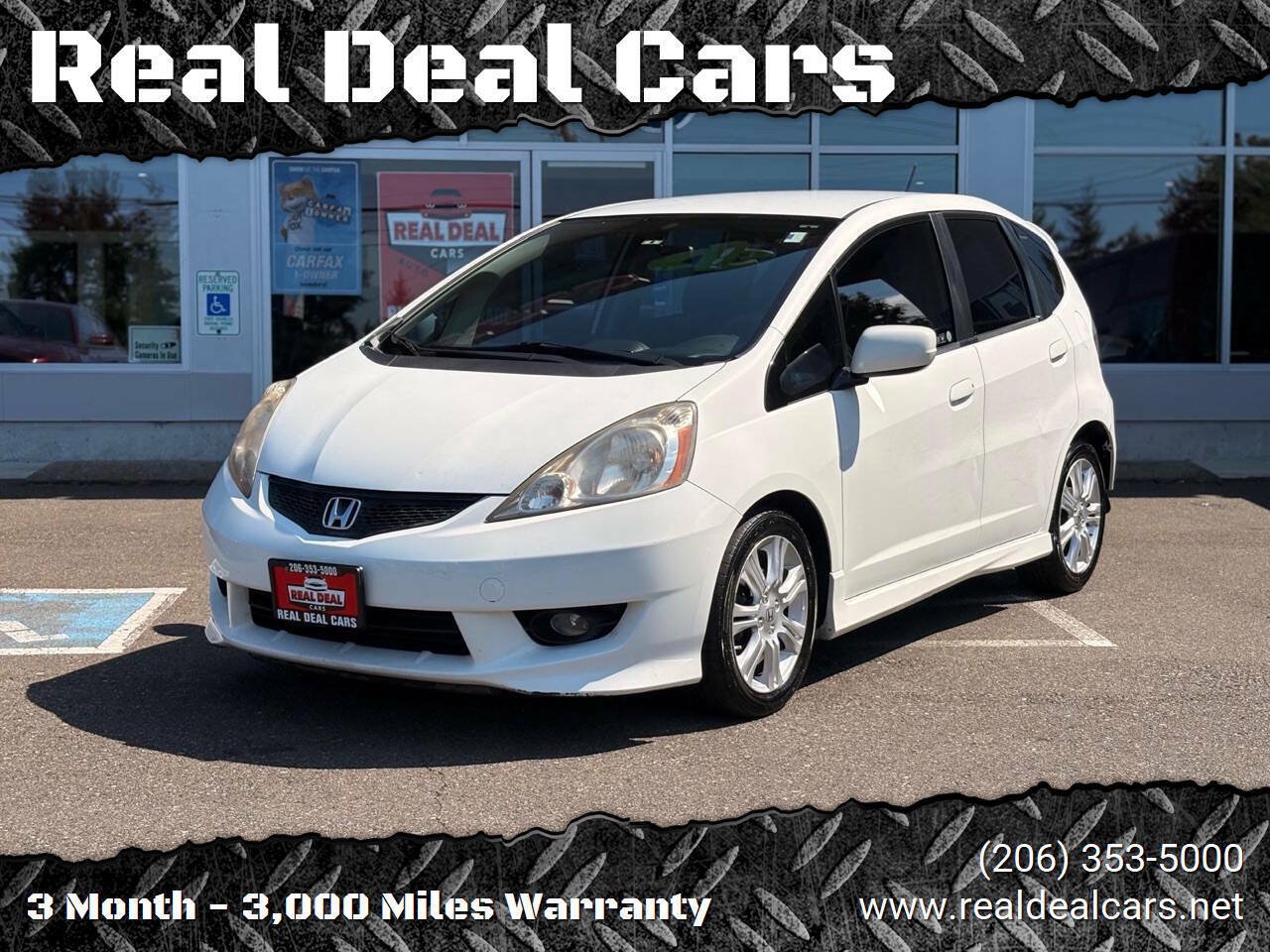 Used 2010 Honda Fit Sport image 1