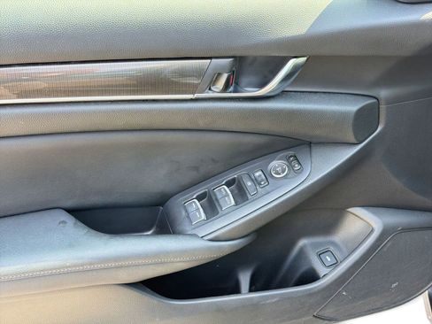 Used 2020 Honda Accord Sport image 13