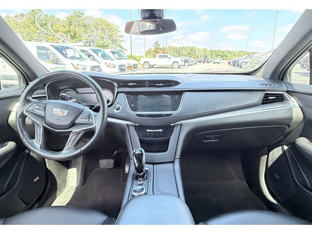 Used 2023 Cadillac XT5 Luxury FWD image 10