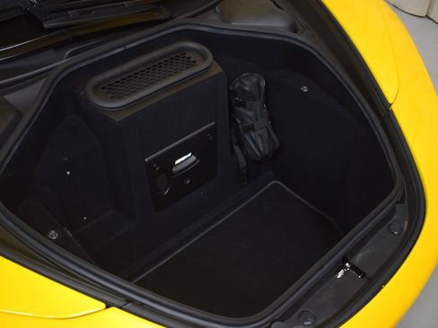 Used 2020 McLaren 720S Performance RWD image 41