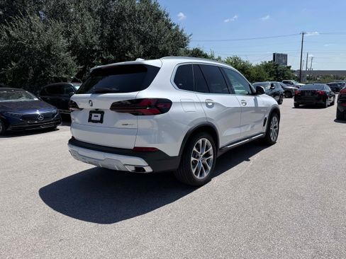 Used 2026 BMW X5 xDrive40i AWD/4WD image 6