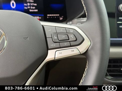 Used 2022 Volkswagen Taos SE FWD image 29