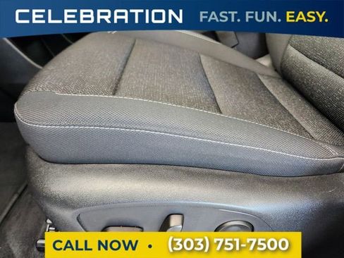 Certified 2025 Chevrolet Traverse LT w/ Sun and Wheel Package image 7