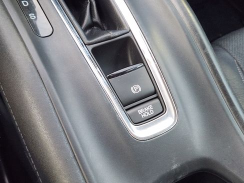 Used 2022 Honda HR-V EX-L image 13