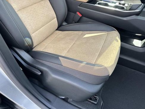 New 2026 Chevrolet Equinox ACTIV FWD image 13