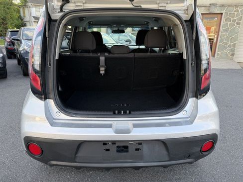 Used 2017 Kia Soul w/ Convenience Package FWD image 25