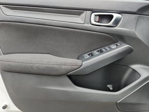 Used 2025 Honda Civic Sport image 12