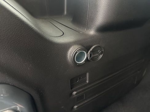 New 2025 Jeep Wrangler Unlimited Rubicon 392 image 32