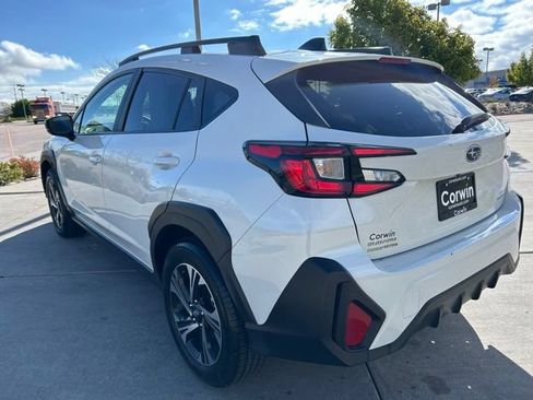 Used 2025 Subaru Crosstrek 2.5i Premium AWD/4WD image 5
