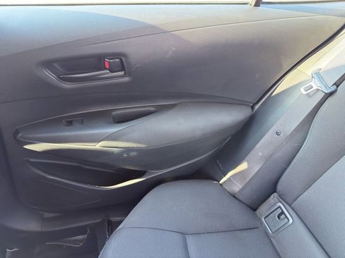 Used 2024 Toyota Corolla LE image 32