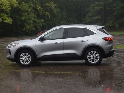 Used 2024 Ford Escape Active w/ Tech Pack #1 FWD image 21