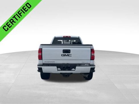 Used 2019 GMC Sierra 2500 Denali w/ Duramax Plus Package image 5