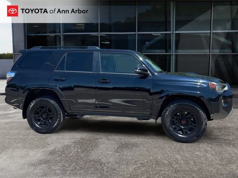 Used 2024 Toyota 4Runner TRD Off-Road Premium w/ Moonroof Package AWD/4WD image 13