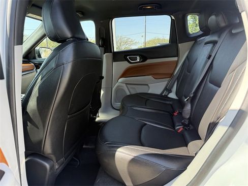 Used 2024 Jeep Compass Limited image 24